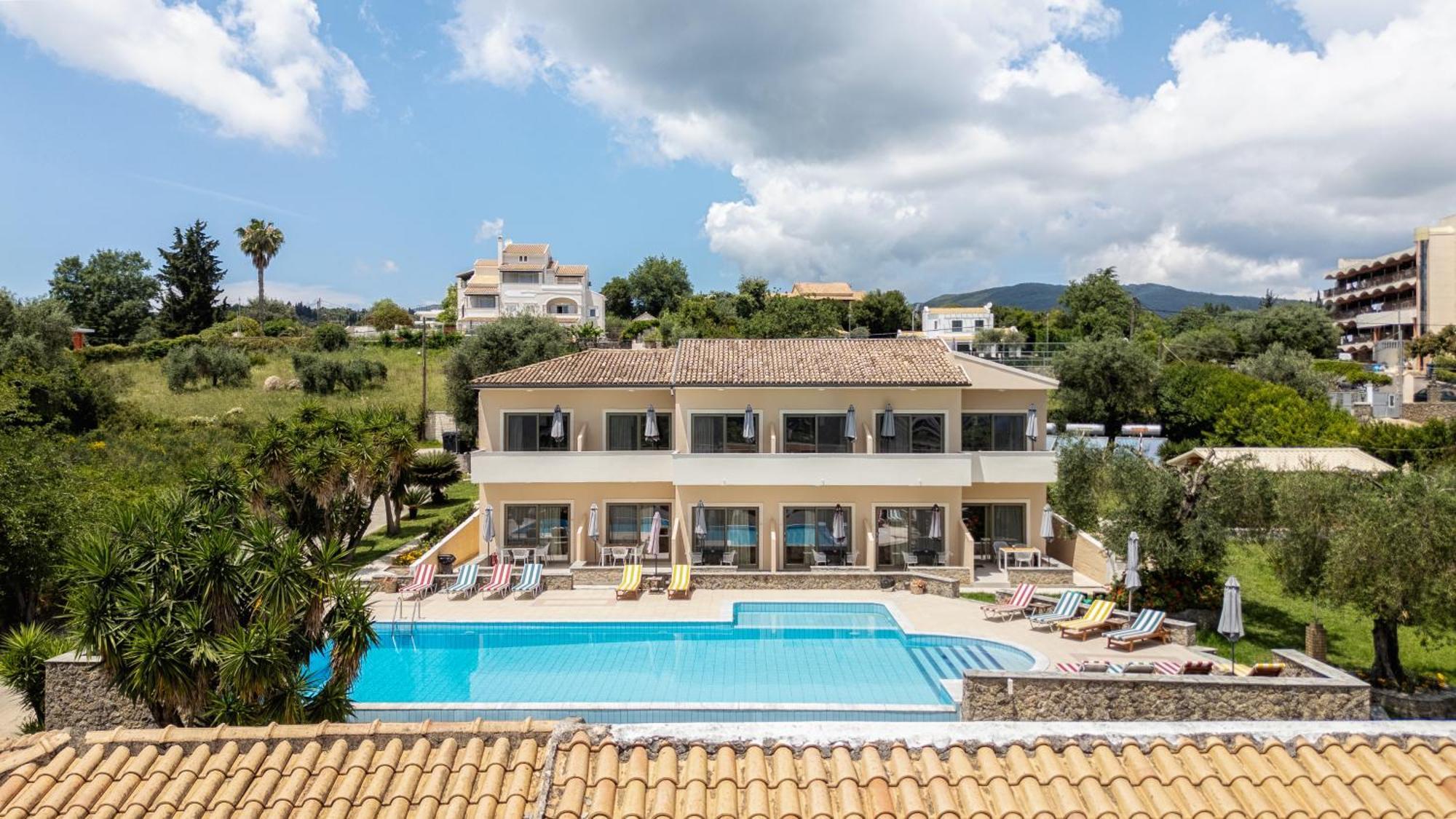 Little Corfu Aparthotel Дасия Екстериор снимка
